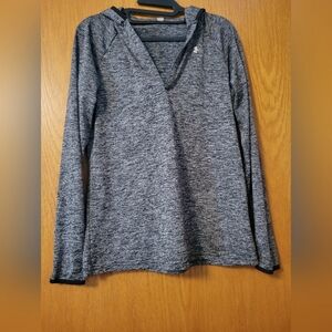 Under Armour long sleeve shirt